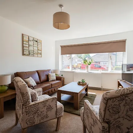 Winston By Horizon Holiday home
